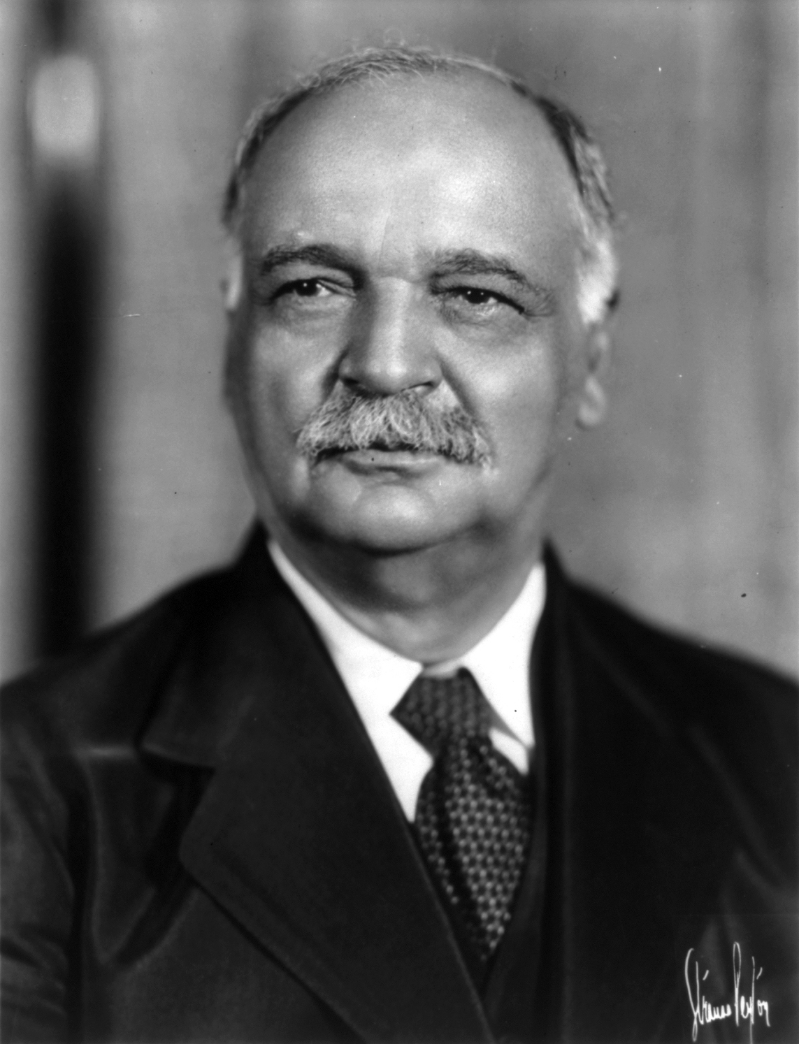 Charles_Curtis-portrait.jpg